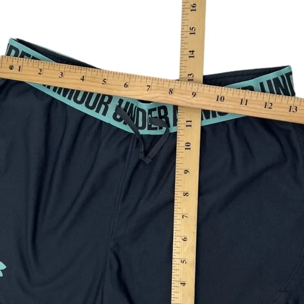 UNDER ARMOUR Women's Grey Shorts SZ SM - Picture 3 of 7